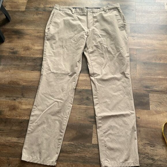 Vineyard Vines on the go pants size 36/32 - Picture 1 of 5